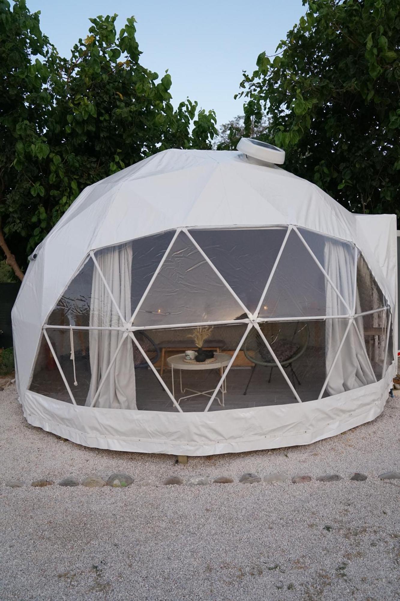 Sougia Dome Cort de lux